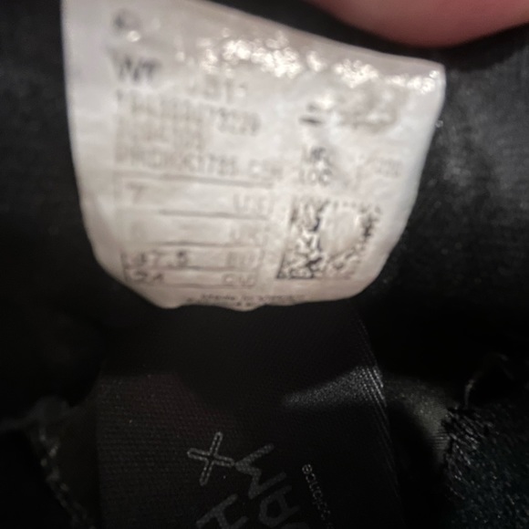 New Balance 860v11 Black Fresh Foam Womens Size 7 - Picture 6 of 7